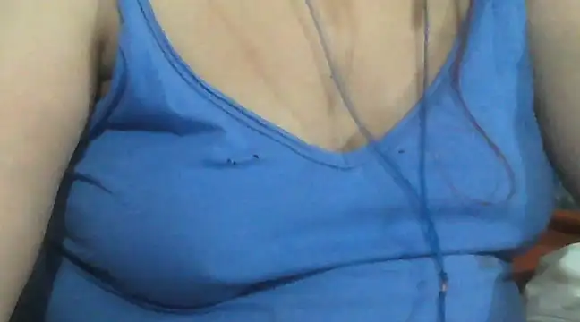 Snapshot of giga-bite chatting on February 28, 2025, 6:09 pm giga-bite online show from February 28, 2025, 6:09 pm