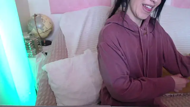 -carla- online show from April 13, 2026, 3:49 pm