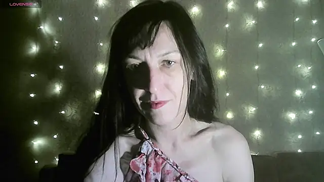 Snapshot of MarieODahliaS chatting on December 1, 2025, 12:17 pm MarieODahliaS online show from December 1, 2025, 12:17 pm