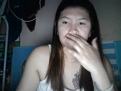 leamorena online show from October 1, 2025, 4:44 pm