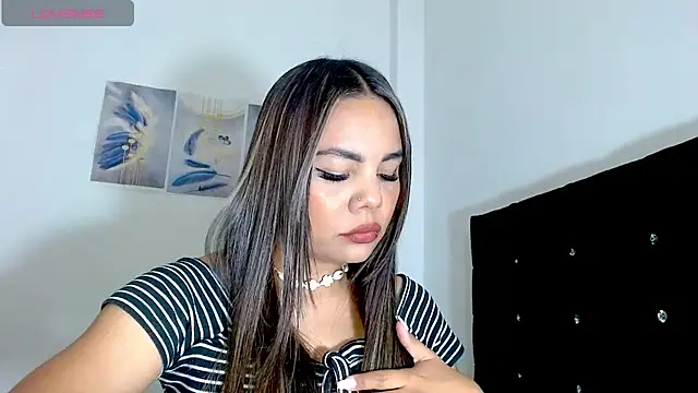 Kylie loveee online show from April 15, 2026, 3:01 am