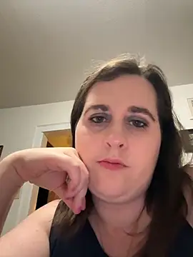 Luce127 online show from November 30, 2025, 7:09 am