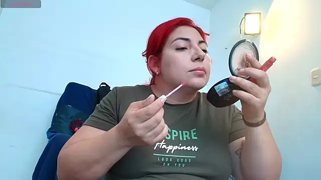 Snapshot of abigail_curvy chatting on November 25, 2025, 2:06 pm abigail curvy online show from November 25, 2025, 2:06 pm