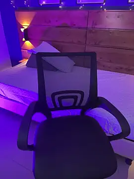 Snapshot of mahia_queen chatting on February 12, 2026, 10:59 am mahia queen online show from February 12, 2026, 10:59 am