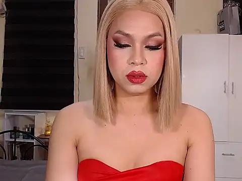 Snapshot of MistressLuna1 chatting on March 5, 2025, 7:49 pm MistressLuna1 online show from March 5, 2025, 7:49 pm