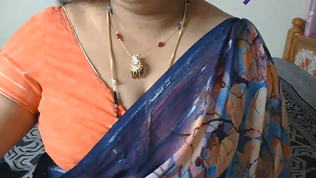 Snapshot of Love_4Sex chatting on July 20, 2026, 2:08 am Love 4Sex online show from July 20, 2026, 2:08 am