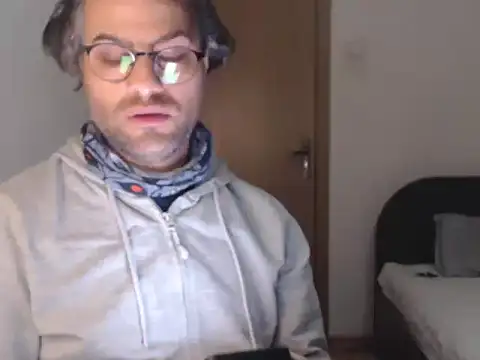 wildpussycat23 online show from January 31, 2026, 7:12 pm