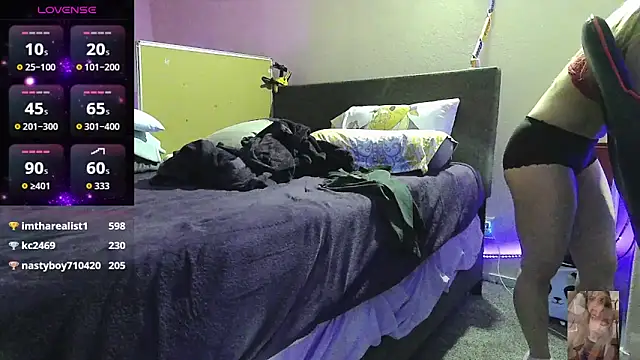 Blondiewithanass online show from October 24, 2025, 1:37 am