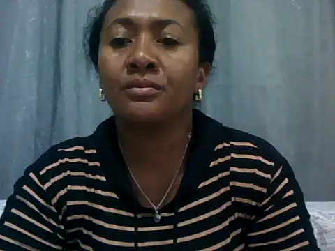 sexyladii online show from January 6, 2026, 4:55 pm