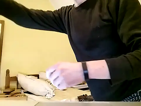 londonfuckwhore online show from December 22, 2024, 2:17 am