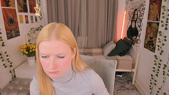 Laly Peach online show from October 11, 2025, 4:41 pm