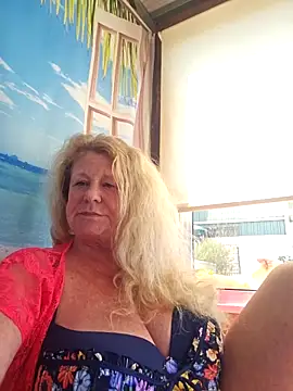 THESensualhorny online show from April 3, 2026, 12:44 pm