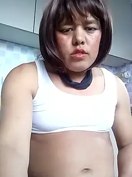 Snapshot of Sexyboy2038 chatting on September 17, 2025, 5:42 am Sexyboy2038 online show from September 17, 2025, 5:42 am