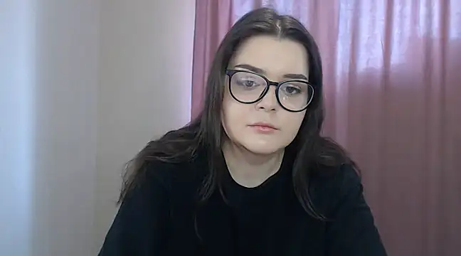 ohhhMie online show from March 15, 2025, 6:25 am