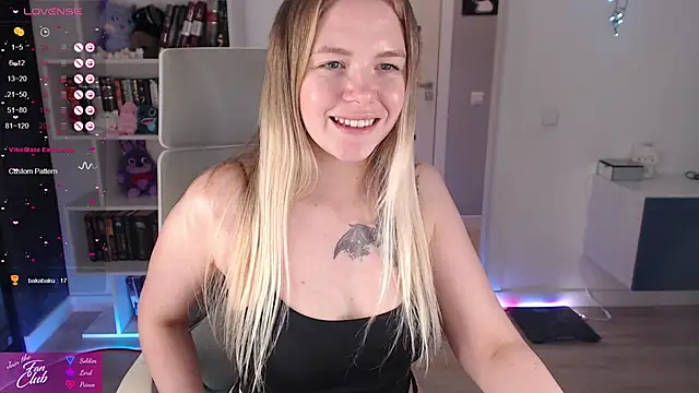 Emma Bryan online show from November 9, 2025, 9:52 pm