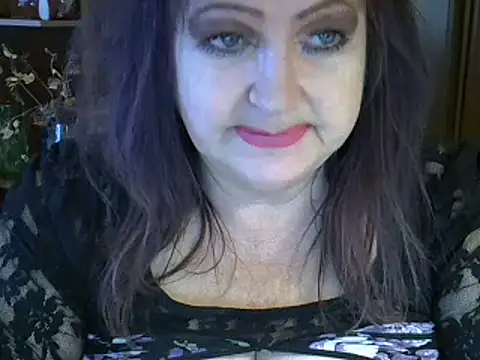 Snapshot of ElenaZed chatting on February 18, 2025, 7:32 am ElenaZed online show from February 18, 2025, 7:32 am