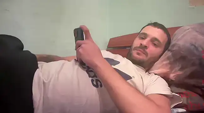 AlexandruUK online show from March 11, 2025, 2:51 pm