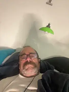 Trainee2Bpeed online show from December 19, 2025, 9:55 am