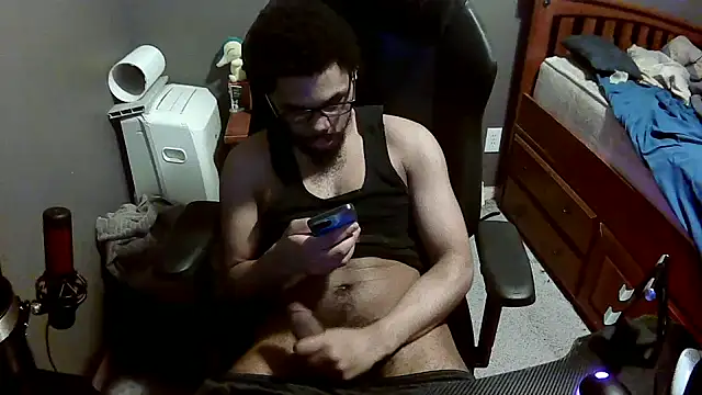 Snapshot of Neovergil0 chatting on February 12, 2025, 4:54 am Neovergil0 online show from February 12, 2025, 4:54 am