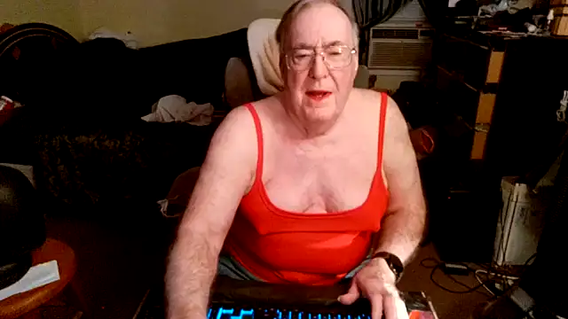 Toastir online show from October 27, 2025, 9:38 pm