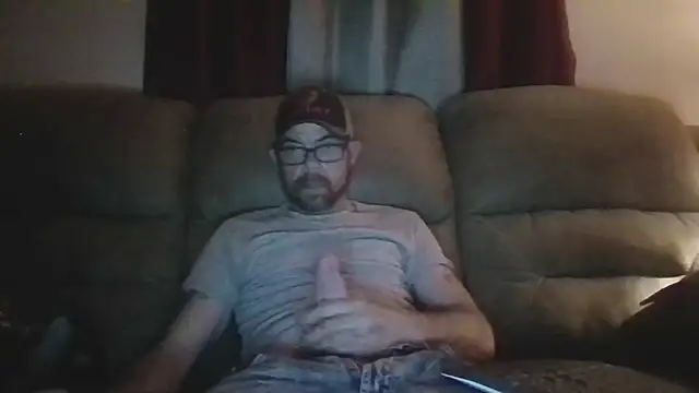 Snapshot of Loneranger1984 chatting on October 6, 2025, 8:15 am Loneranger1984 online show from October 6, 2025, 8:15 am