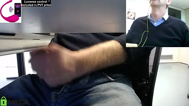 pliko online show from November 10, 2025, 9:58 am