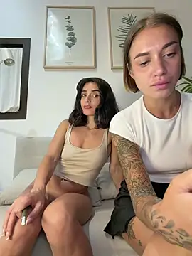 italianPassion online show from April 18, 2026, 2:03 am