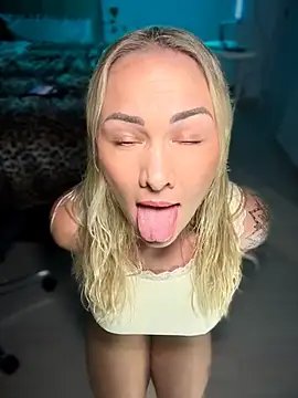 NastyMilf  online show from March 15, 2026, 7:21 pm