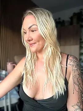 NastyMilf  online show from April 18, 2026, 6:32 pm