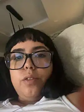 LillyCandy online show from March 21, 2026, 10:13 pm