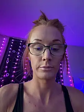 Lexi Star online show from April 9, 2026, 11:00 pm