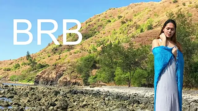 Yukikawaii online show from October 26, 2025, 6:36 am