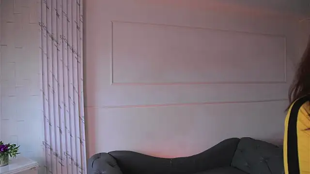 molly marmalade  online show from February 27, 2026, 7:57 pm