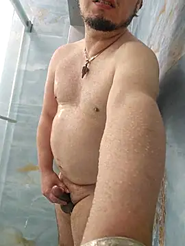 latinoflpr online show from April 21, 2026, 1:42 am