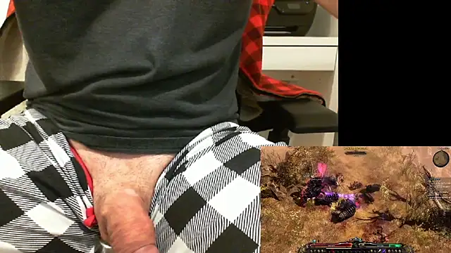 Snapshot of Bloopers66 chatting on January 26, 2025, 12:58 am Bloopers66 online show from January 26, 2025, 12:58 am