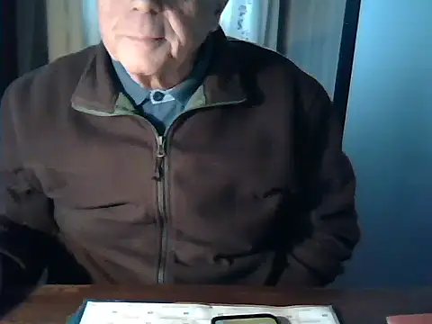 Snapshot of johnjohn622662 chatting on November 10, 2025, 2:55 pm johnjohn622662 online show from November 10, 2025, 2:55 pm