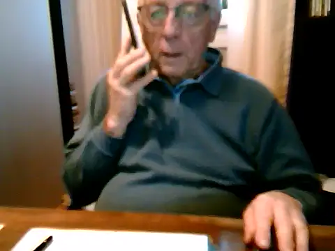 Snapshot of johnjohn622662 chatting on November 5, 2025, 4:21 pm johnjohn622662 online show from November 5, 2025, 4:21 pm