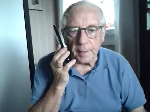 Snapshot of johnjohn622662 chatting on September 10, 2025, 7:51 am johnjohn622662 online show from September 10, 2025, 7:51 am