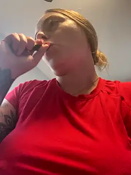 jaseyrae online show from September 21, 2025, 3:50 pm