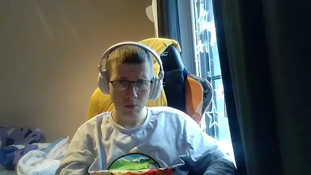 David250692 online show from February 11, 2026, 12:49 pm