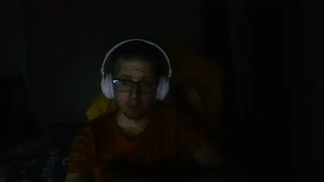 David250692 online show from February 20, 2026, 6:54 pm