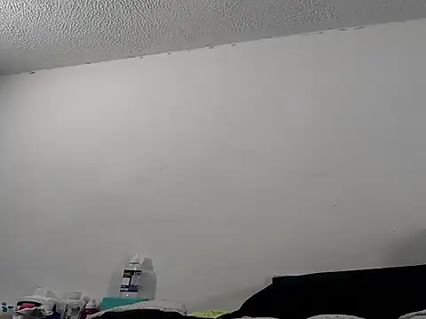 paola091 online show from November 1, 2025, 11:37 am