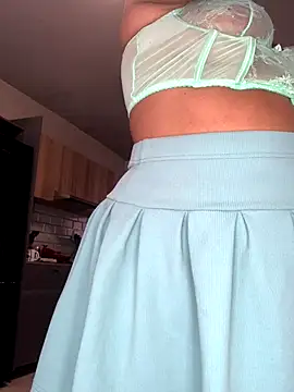 CurvyDesire1 online show from November 8, 2025, 8:51 am