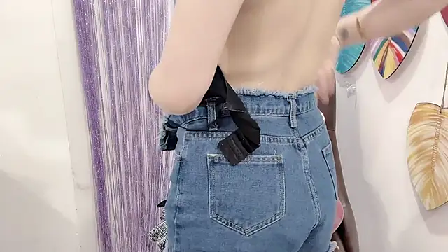 Aminababiew online show from April 24, 2026, 1:18 am