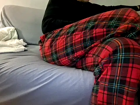 Snapshot of praqun2021 chatting on February 26, 2026, 6:30 pm praqun2021 online show from February 26, 2026, 6:30 pm