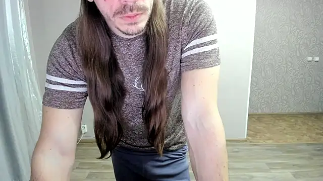 Snapshot of Marrymepls chatting on February 25, 2026, 2:06 pm Marrymepls online show from February 25, 2026, 2:06 pm