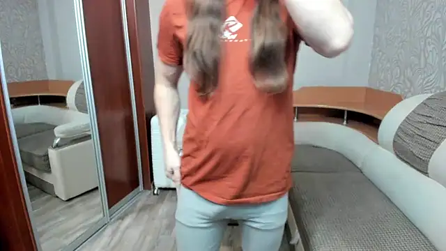 Snapshot of Marrymepls chatting on January 14, 2026, 4:21 pm Marrymepls online show from January 14, 2026, 4:21 pm