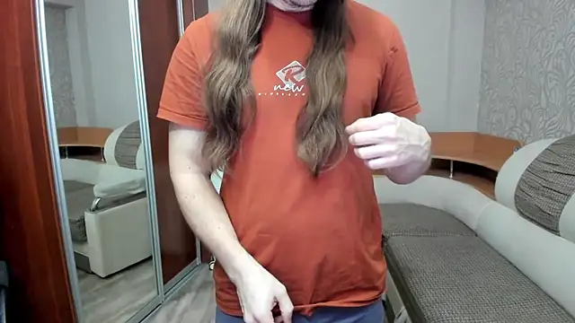 Snapshot of Marrymepls chatting on February 16, 2026, 5:55 pm Marrymepls online show from February 16, 2026, 5:55 pm