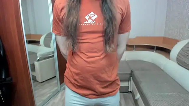 Snapshot of Marrymepls chatting on December 4, 2025, 8:30 pm Marrymepls online show from December 4, 2025, 8:30 pm