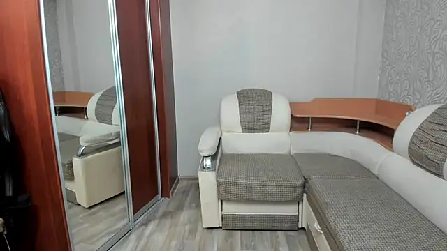 Snapshot of Marrymepls chatting on December 3, 2025, 8:30 pm Marrymepls online show from December 3, 2025, 8:30 pm